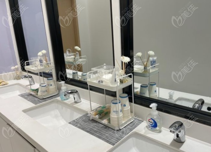 上海菁品拜丽口腔门诊部