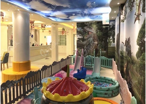 天门恩吉口腔门诊部